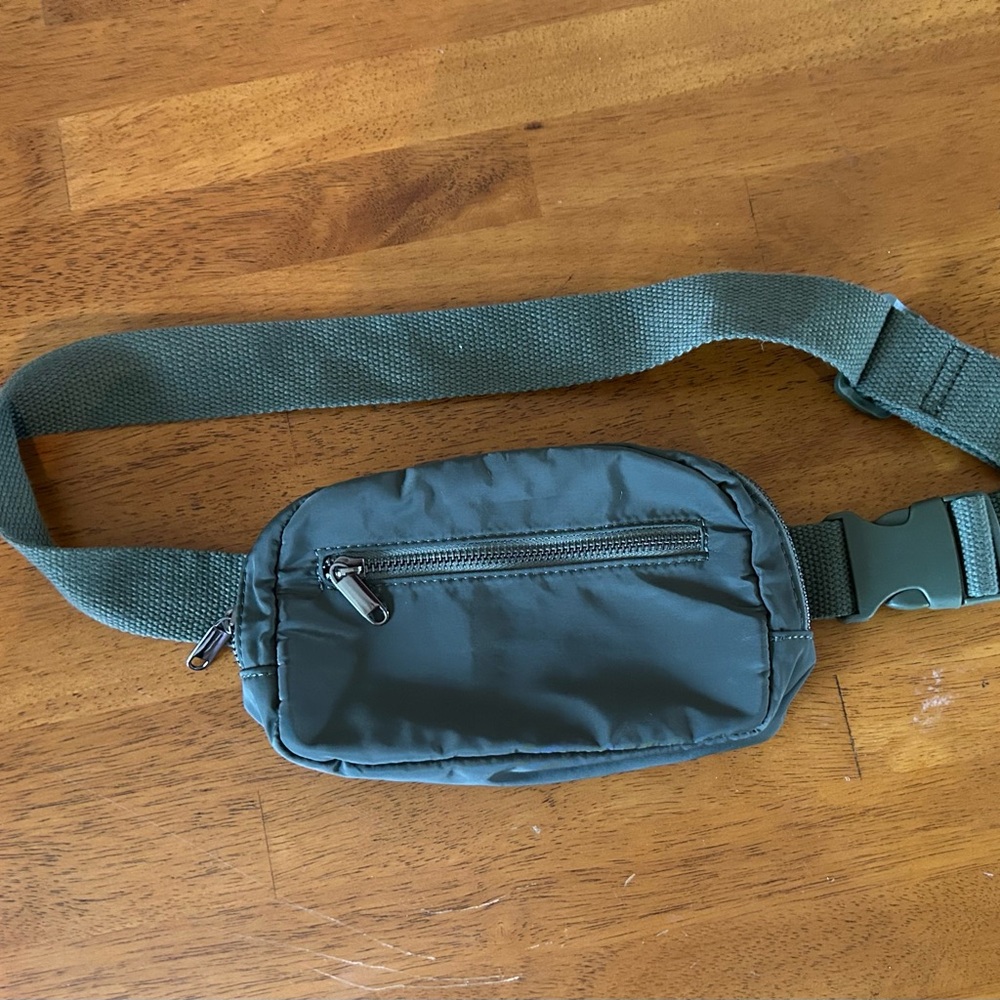 Green Men's Crossbody Bag